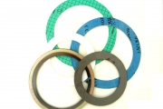 guarnizioni-benzovet-grafite-teflon-spirometalliche